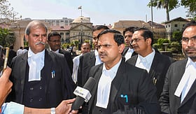 <b>نقدی-برآمدگی-کے-معاملے-نے-جج-یشونت-ورما-کی-الہ-آباد-ہائی-کورٹ-میں-تعیناتی-پر-سوالات-کھڑے-کر-دیے</b>